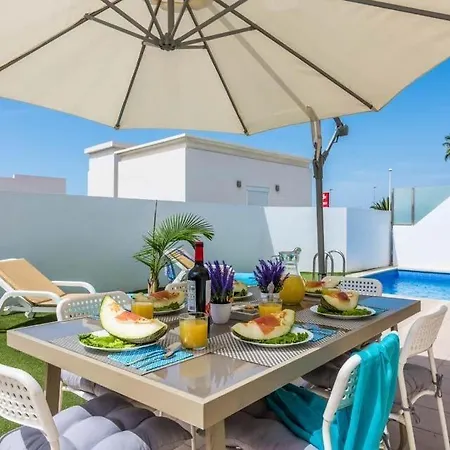 Playa De Fanabe Sleeps 8 Pool Air Con Wifi * Costa Adeje (Tenerife)